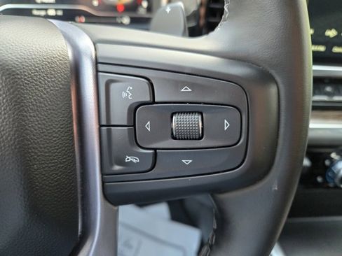 Used 2025 GMC Sierra 1500 Elevation image 25