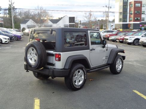 Used 2011 Jeep Wrangler Sport image 14