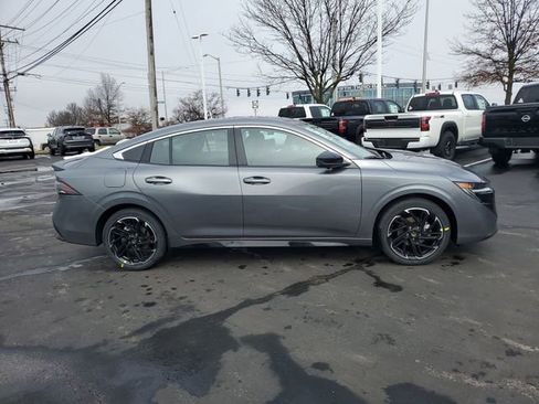 New 2026 Nissan Sentra SR w/ SR Premium Package image 8