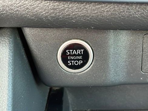 Used 2021 Nissan Rogue S FWD image 36