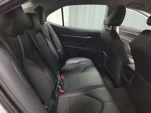 Used 2023 Toyota Camry SE FWD image 21