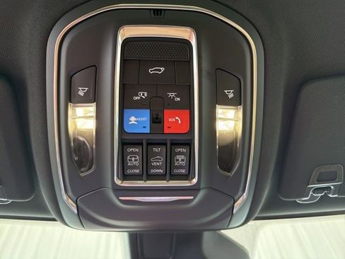 New 2025 Jeep Grand Cherokee L Limited w/ Trailer Tow Package image 26