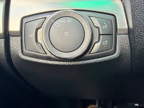Used 2018 Ford Explorer 4WD Police Interceptor image 12