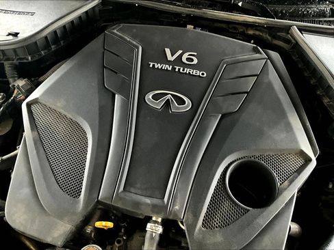 Used 2019 INFINITI Q50 Luxe w/ Essential Package (3.0T Luxe) AWD/4WD image 28