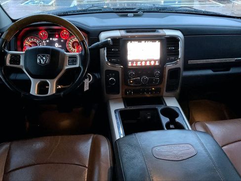 Used 2015 RAM 3500 Laramie Longhorn image 15