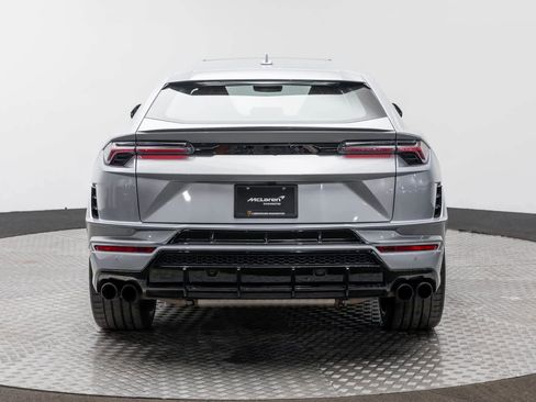 Used 2023 Lamborghini Urus S image 5