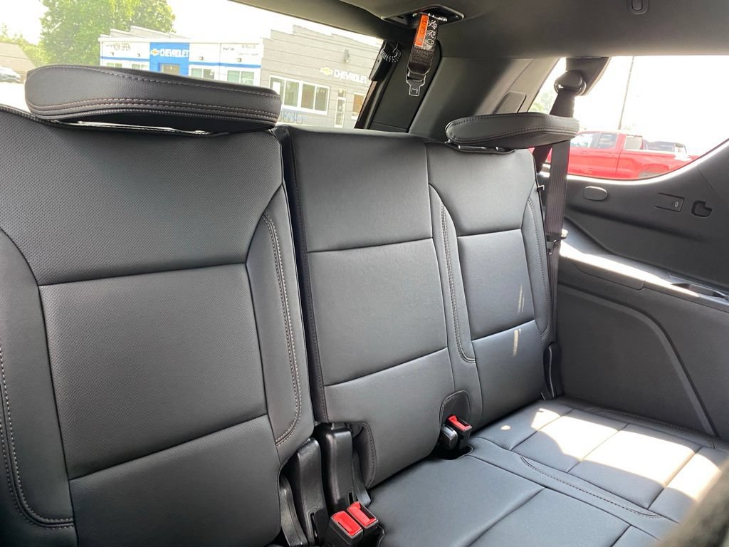 New 2026 Chevrolet Tahoe High Country AWD/4WD image 21