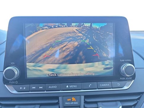 Used 2024 Nissan Altima 2.5 SR image 19