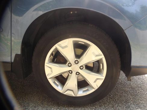 Used 2015 Subaru Forester 2.5i Premium w/ All-Weather Package image 20