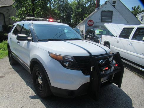 Used 2014 Ford Explorer Police Interceptor Utility AWD image 3