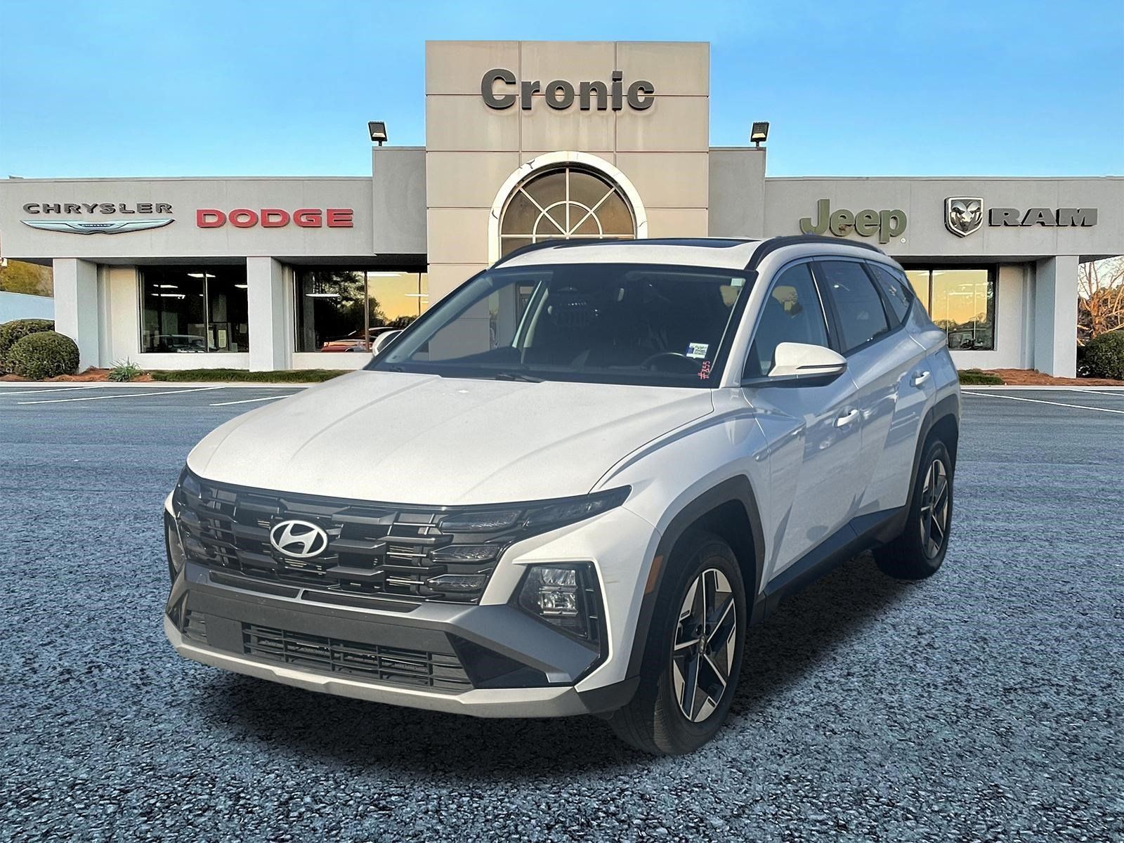 Used 2025 Hyundai Tucson SEL AWD/4WD image 7