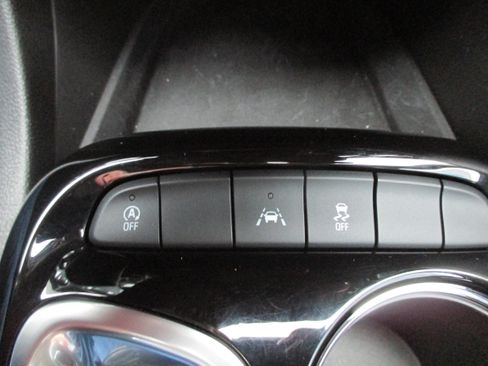 Used 2024 Buick Encore GX Sport Touring image 18