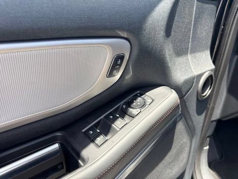 Used 2025 Ford Expedition Active AWD/4WD image 13