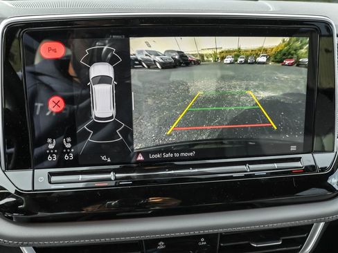 New 2025 Volkswagen Atlas Cross Sport SEL image 8