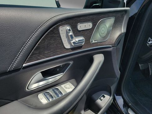 Certified 2023 Mercedes-Benz GLS 450 4MATIC image 18