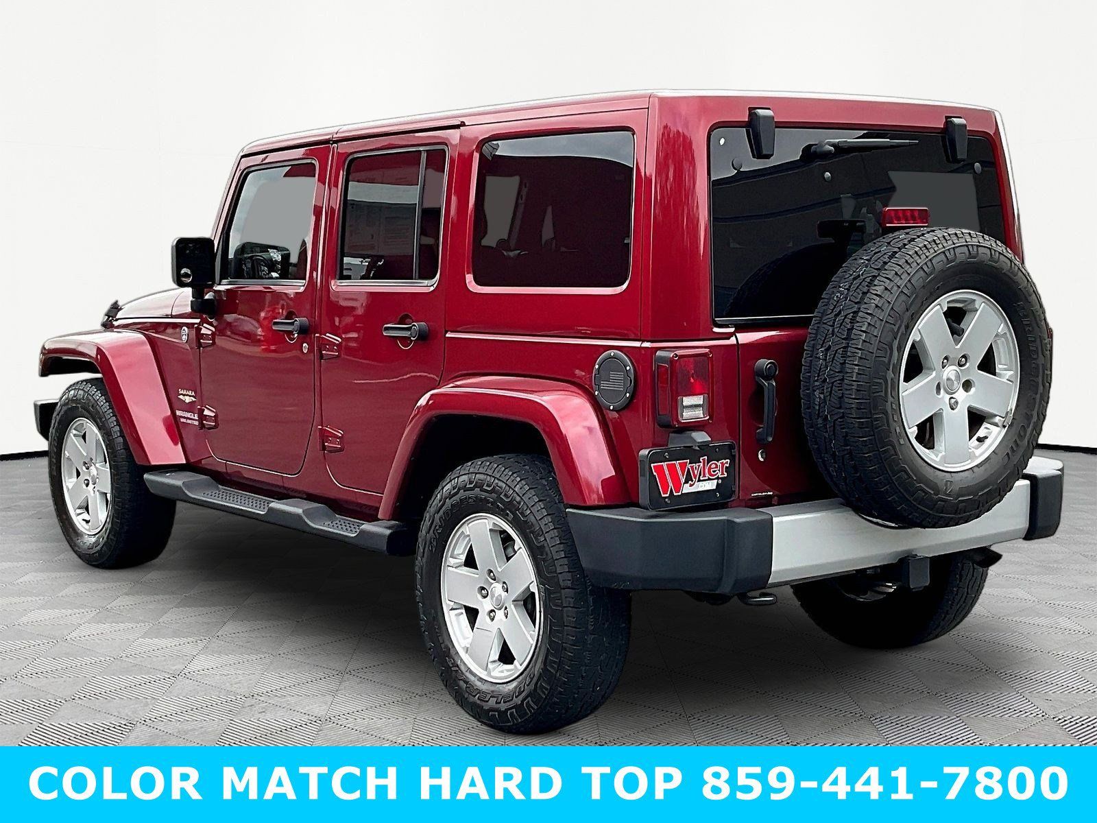 Used 2012 Jeep Wrangler Unlimited Sahara w/ Connectivity Group AWD/4WD image 4