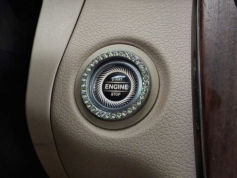 Used 2022 Mercedes-Benz GLC 300 4MATIC image 25