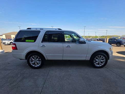 Used 2015 Ford Expedition Limited w/ Equipment Group 301A AWD/4WD image 5