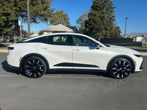 Certified 2026 Toyota Crown Platinum image 6