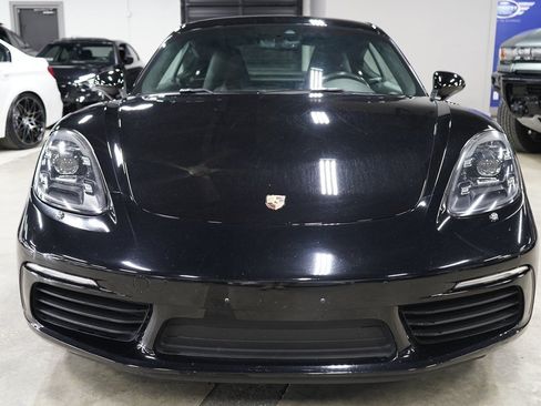 Used 2021 Porsche 718 Cayman RWD image 8