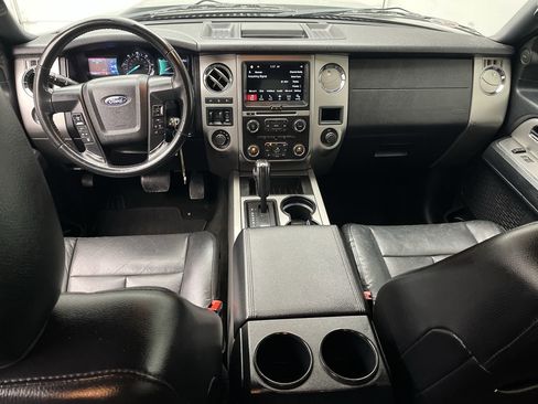 Used 2016 Ford Expedition EL XLT w/ Equipment Group 202A image 4