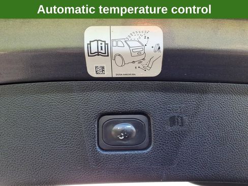 Used 2019 Ford Edge Titanium w/ Equipment Group 301A image 22