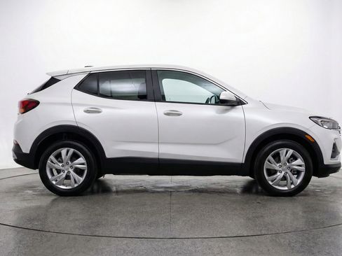Used 2025 Buick Encore GX Preferred image 11