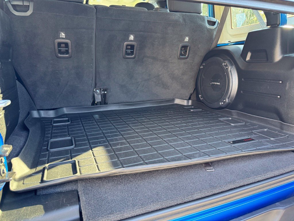 Used 2022 Jeep Wrangler Unlimited Sahara AWD/4WD image 26