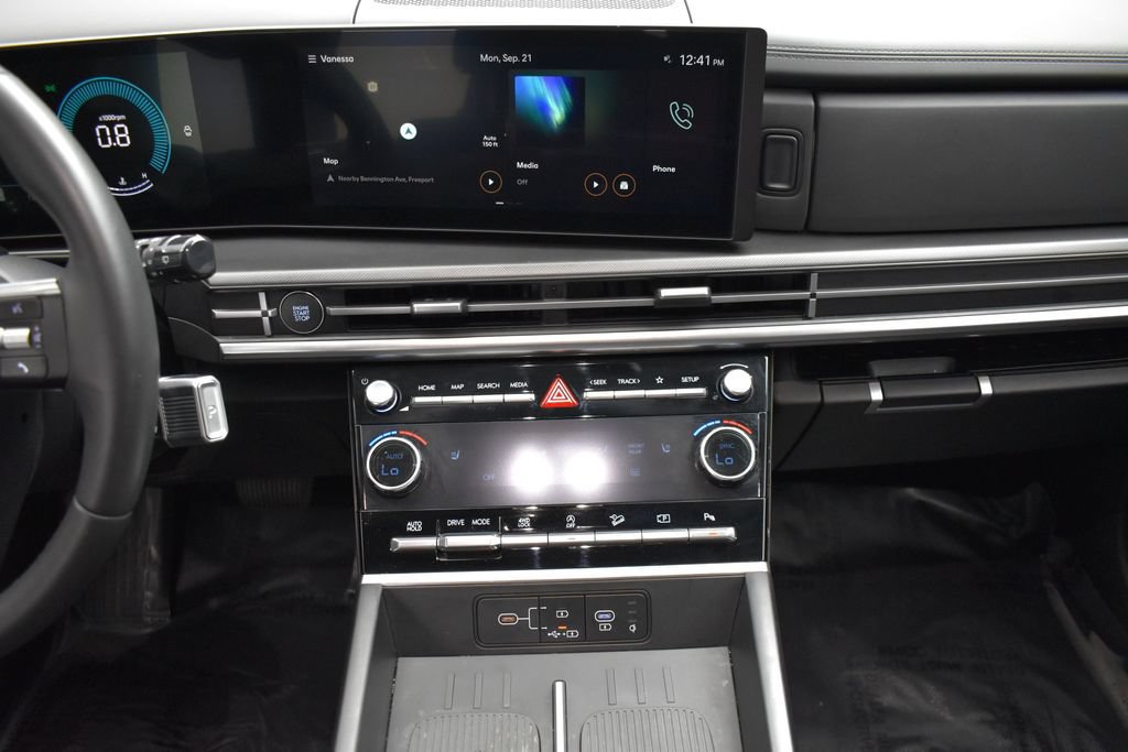 Used 2025 Hyundai Santa Fe XRT AWD/4WD image 15
