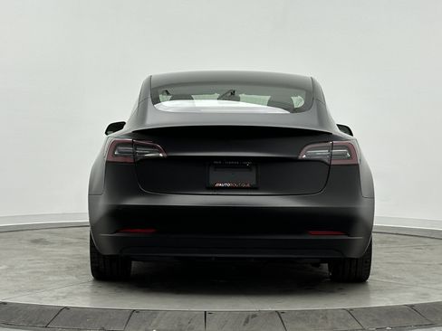 Used 2019 Tesla Model 3 Performance image 7