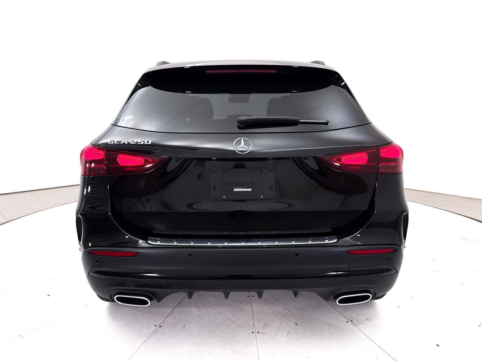 Used 2024 Mercedes-Benz GLA 250 image 14