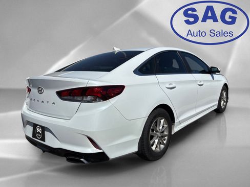 Used 2018 Hyundai Sonata SE FWD image 2