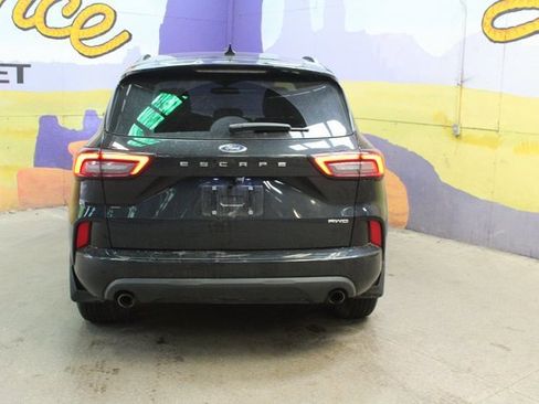 Used 2023 Ford Escape ST-Line image 7