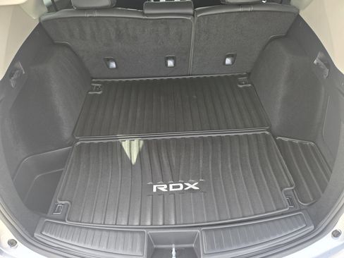 Used 2025 Acura RDX w/ Technology Package image 31