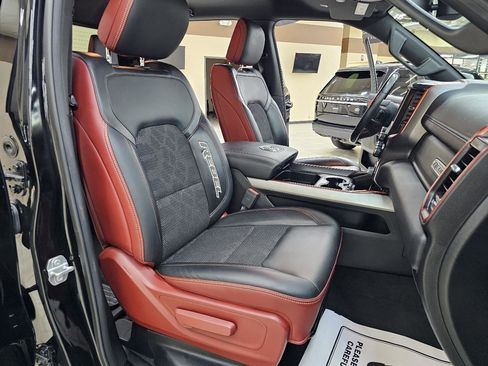 Used 2019 RAM 1500 Rebel w/ Rebel Level 1 Equipment Group AWD/4WD image 17
