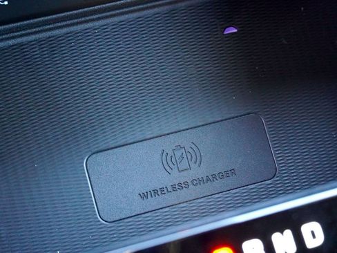 New 2025 Jeep Grand Cherokee L Altitude image 16