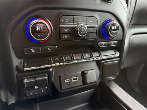 Used 2021 Chevrolet Silverado 1500 LT Trail Boss w/ Bed Protection Package image 28