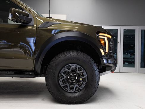 Used 2026 Ford F150 Raptor w/ Equipment Group 803A Raptor R AWD/4WD image 11