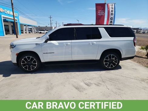 Certified 2023 Chevrolet Suburban RST w/ Luxury Package AWD/4WD image 7