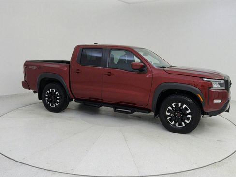 Used 2022 Nissan Frontier PRO-4X w/ Technology Package image 6