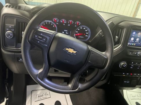 Used 2021 Chevrolet Silverado 1500 Custom image 15