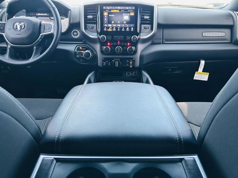 Used 2022 RAM 1500 Big Horn image 22