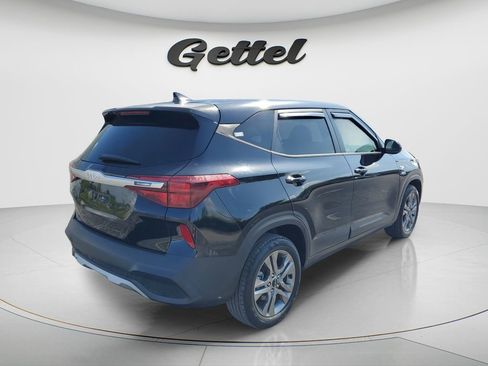 Used 2022 Kia Seltos LX AWD/4WD image 5