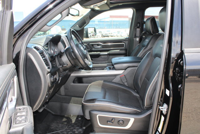 Used 2020 RAM 1500 Laramie AWD/4WD image 39