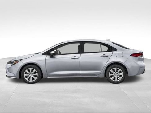 Used 2026 Toyota Corolla LE FWD image 30