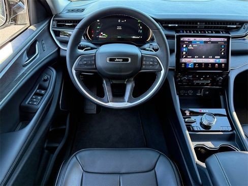 Used 2024 Jeep Grand Cherokee Limited 4xe w/ Luxury Tech Group II image 6