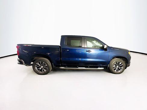 Used 2023 Chevrolet Silverado 1500 LT image 10