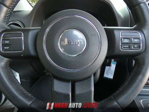 Used 2016 Jeep Patriot High Altitude FWD image 58