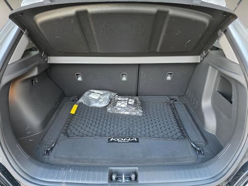 Used 2023 Hyundai Kona SEL w/ Convenience Package image 14