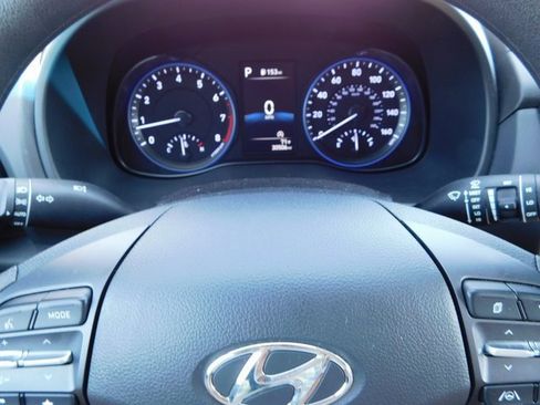 Used 2022 Hyundai Kona SEL image 28